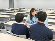 「グローバル地域文化学部現役学生・卒業生に聞いてみよう！」