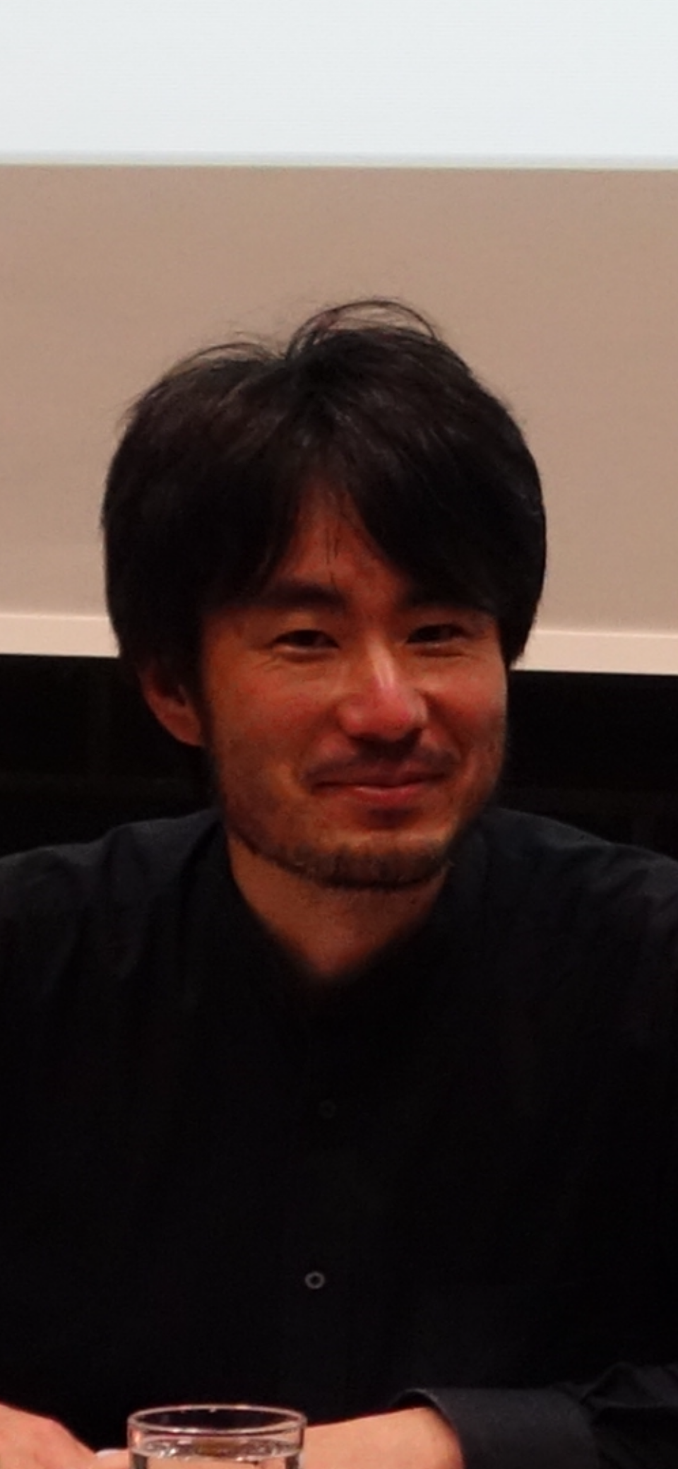 教員紹介写真（小野文生） (138762)