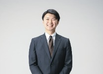 卒業生_佐藤紀幸さん (87190)